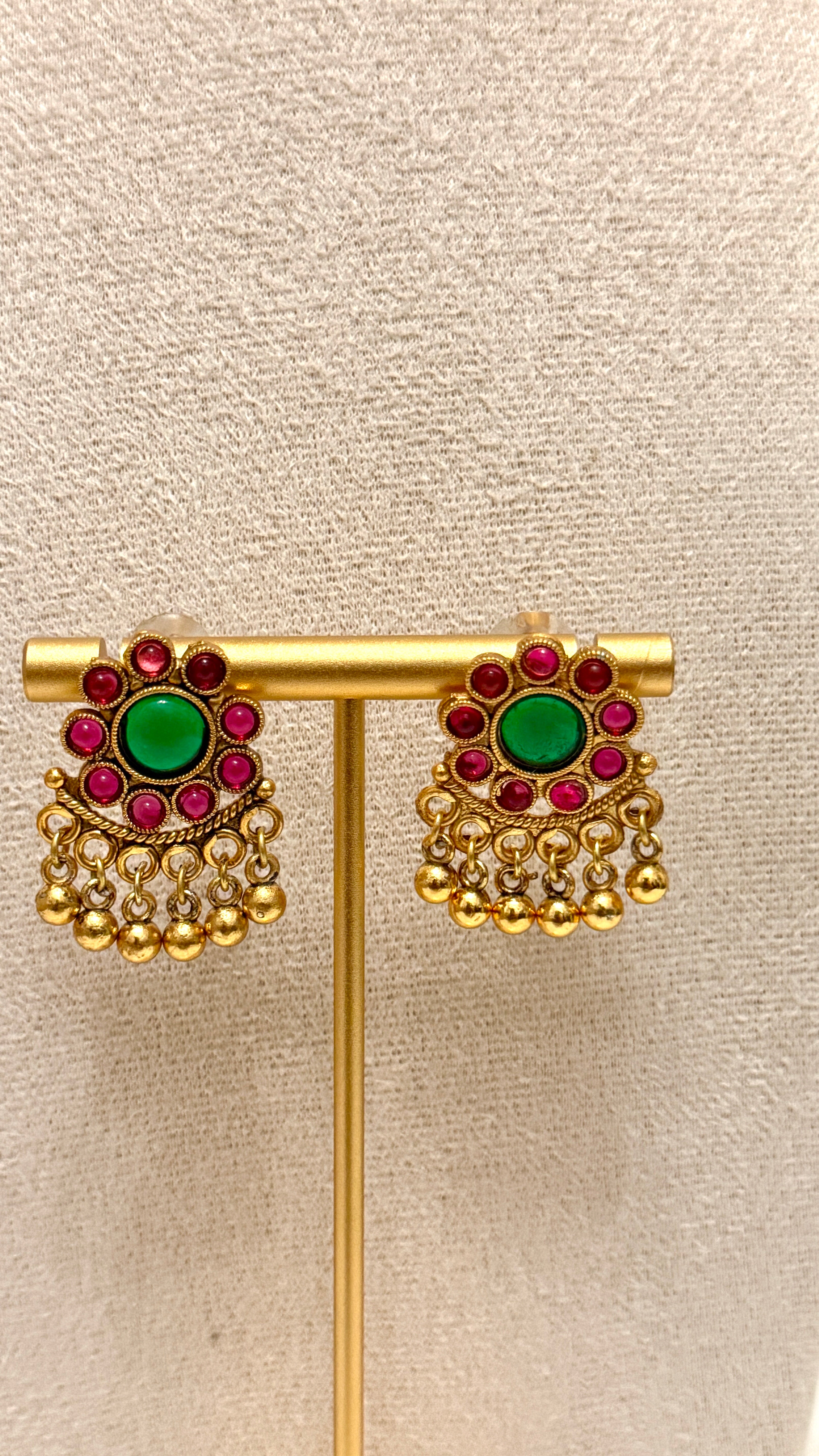 Traditional Choker
